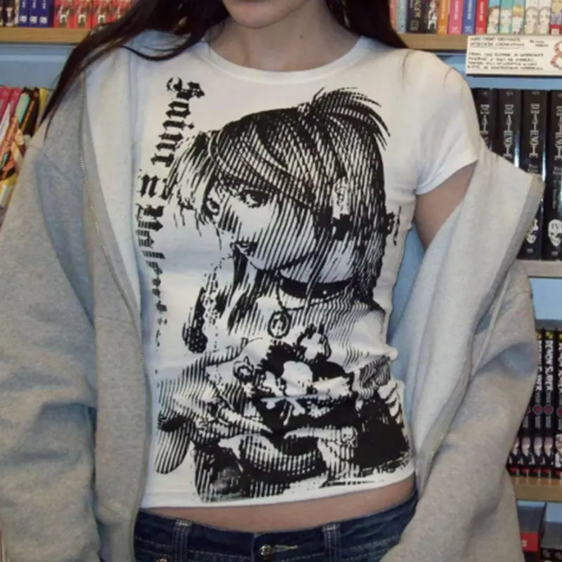 Parfait pour les fans de mode alternative, les adeptes d'anime ou les amoureux du Japon.