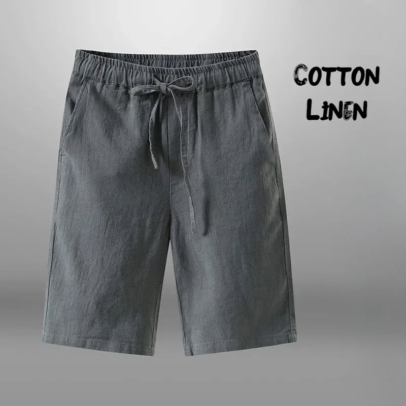 Short en lin et coton gris pour homme – taille élastique avec cordon, poches latérales, fond neutre.