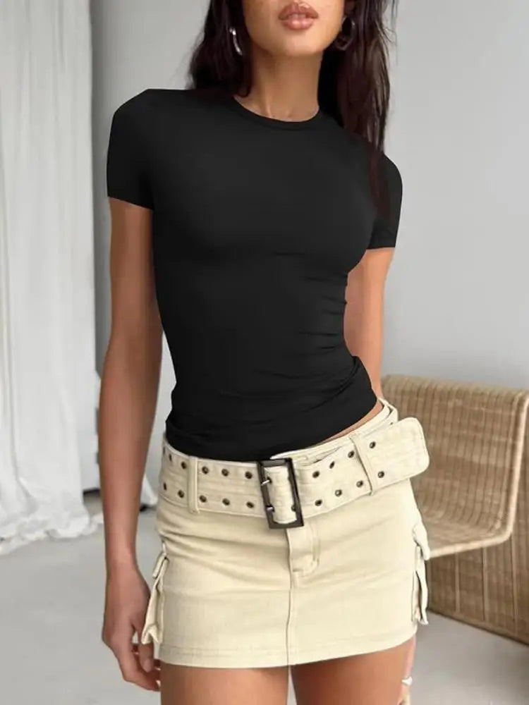 T-shirt court femme noir slim fit – Collection ALTAREV